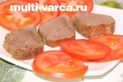 Яловичина на пару в мультиварці шматком